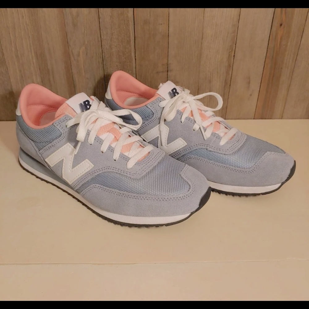 NEW BALANCE 620 womans size 10 shoes